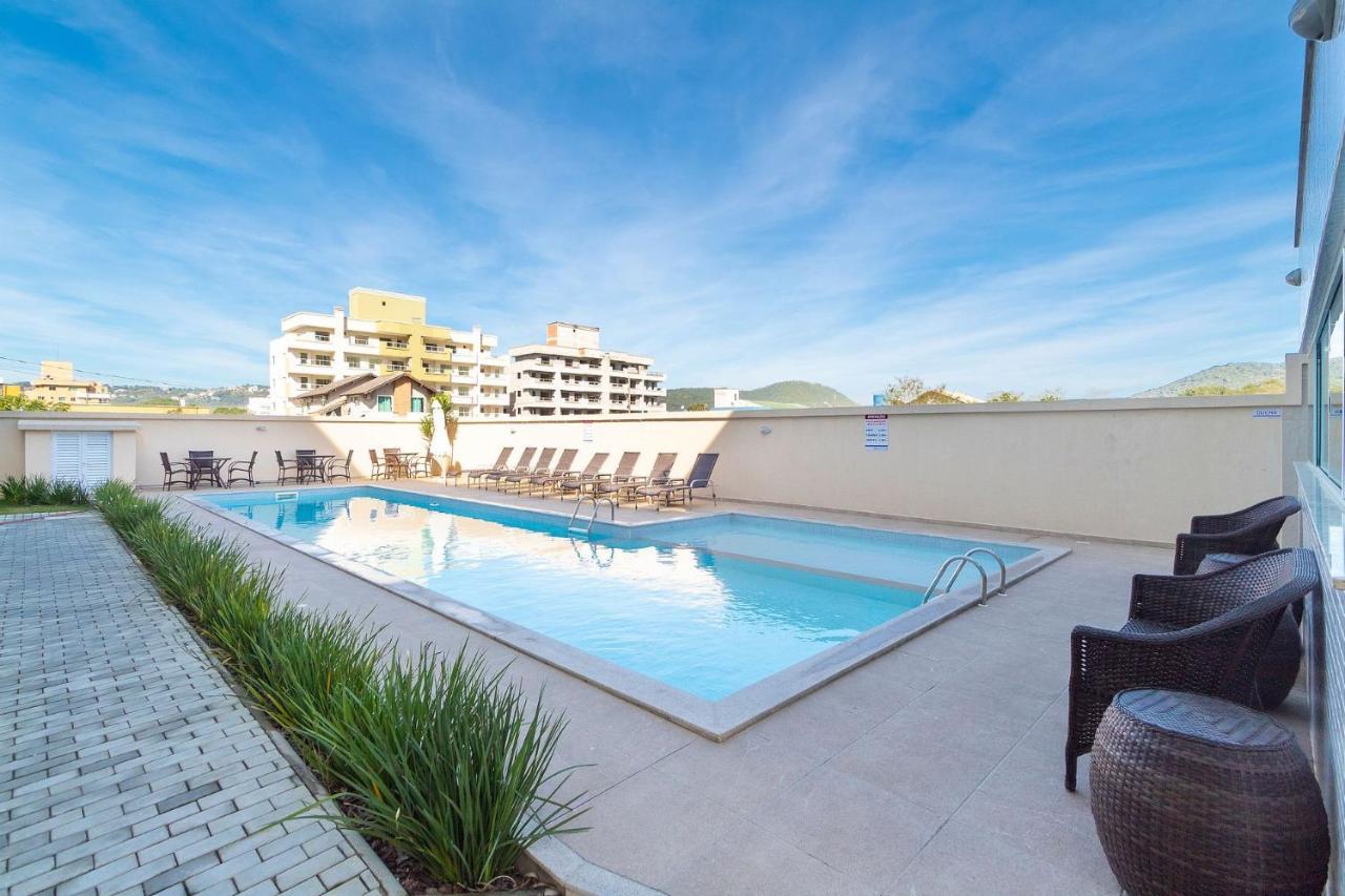 شقة بومبينهاس  في Aluguel Apartamento 2 Quartos Piscina Bombas Sc 419 المظهر الخارجي الصورة
