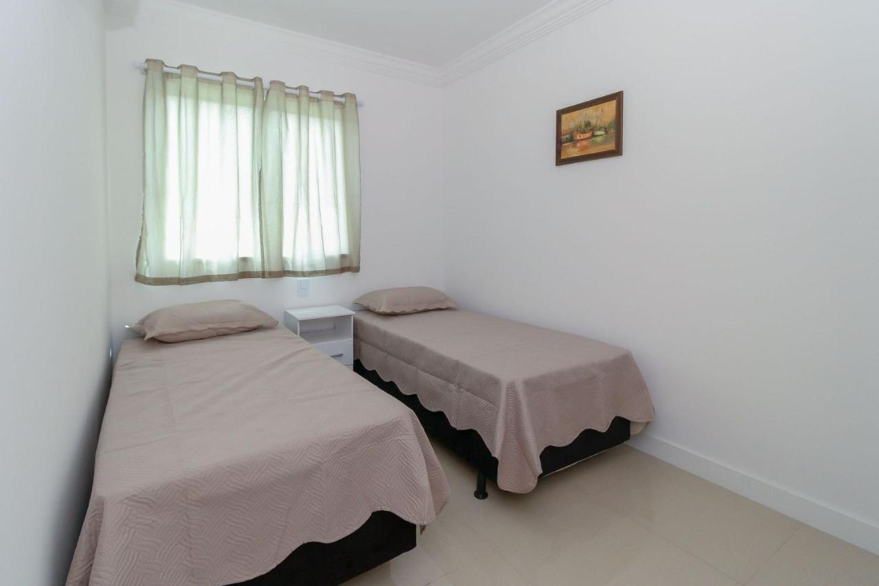 شقة بومبينهاس  في Aluguel Apartamento 2 Quartos Piscina Bombas Sc 419 المظهر الخارجي الصورة