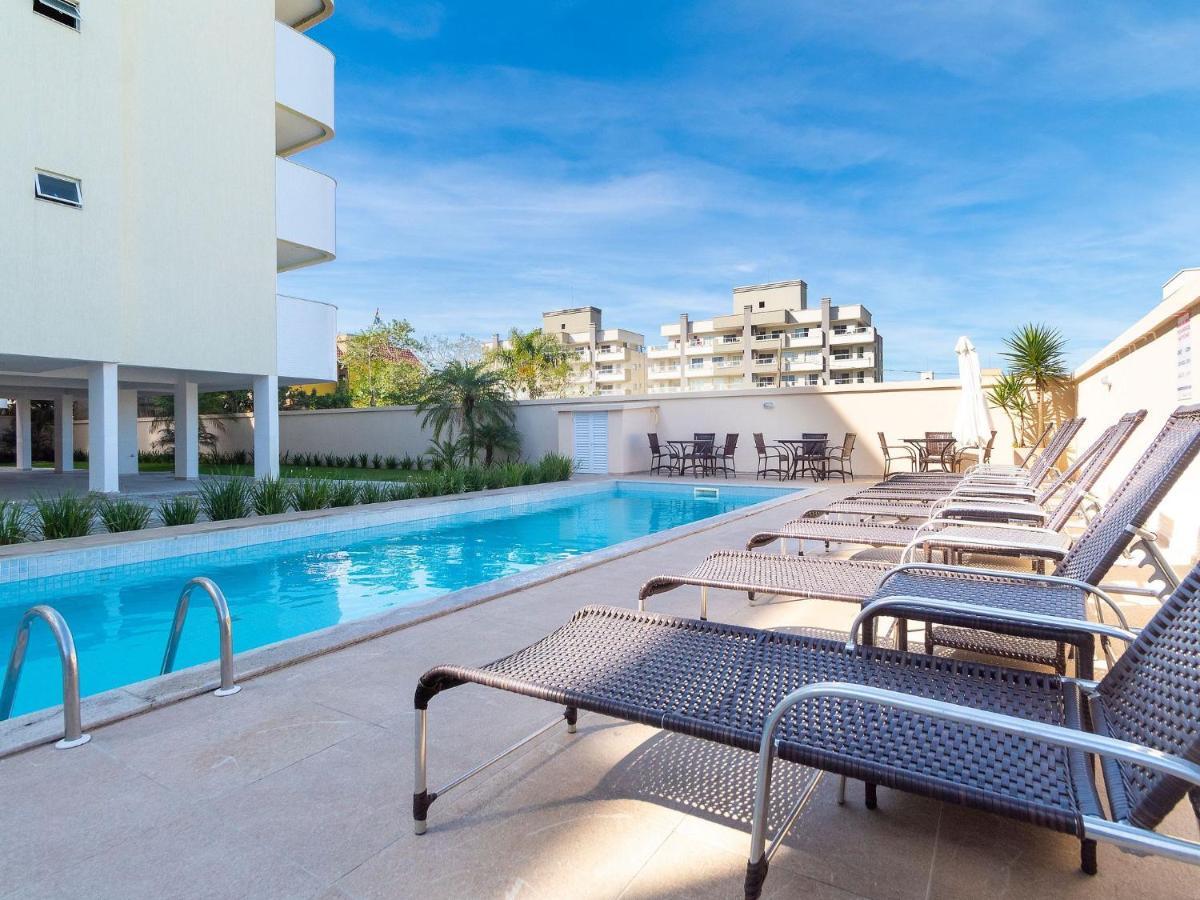 شقة بومبينهاس  في Aluguel Apartamento 2 Quartos Piscina Bombas Sc 419 المظهر الخارجي الصورة